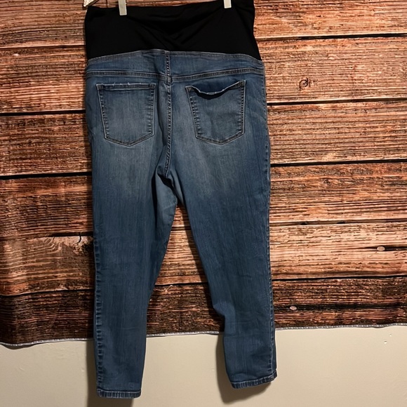 Isabel Maternity Criss cross Panel Jeans - Picture 5 of 7